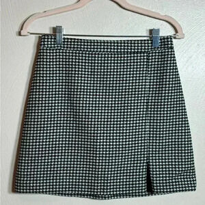 Hollister Women's Skirt Houndstooth Black White Ultra High-Rise Lined Size Small